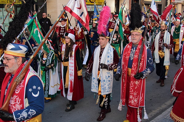 Las fiestas de San Blas de Sax participarán en el Desfile Conmemorativo del 50 cumpleaños de la UNDEF