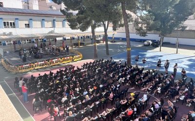 La música de cine conquista las aulas: Éxito de la campaña «La Unión Musical va a los coles» en Sax
