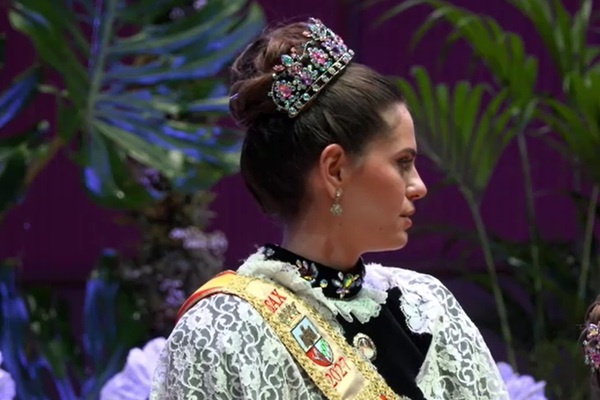 Las fiestas de San Blas ya tienen reinas para 2027: Elena Gómez Deltell y Alma Barceló Castaño
