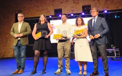 La Diputación premia con 18.000 euros el talento y el emprendimiento de los jóvenes de la provincia en una gala en Santa Pola